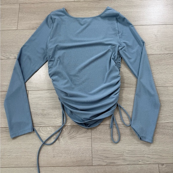 WAYF Blue Cinched Side Square Neckline Long Sleeve Shirt - Picture 3 of 8